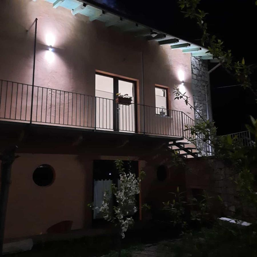 Il Sole Di Simona - Il Prato Omegna Exterior foto